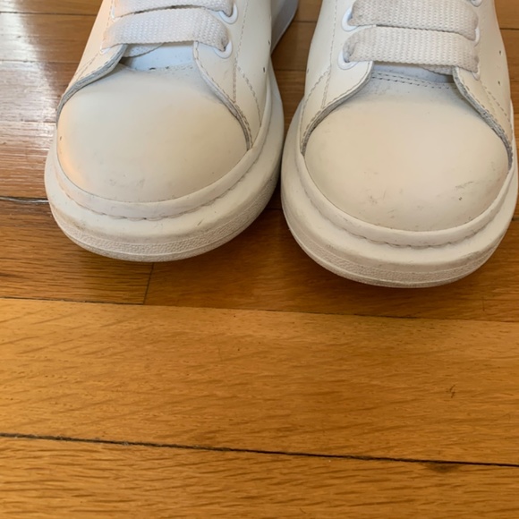 Alexander Mcqueen Oversized Low Top Sneakers women size 9 US 40 EU - Picture 5 of 13